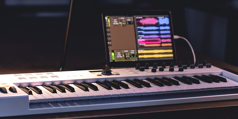 Serum Synthesizer: Sound Design with Xfer's Serum