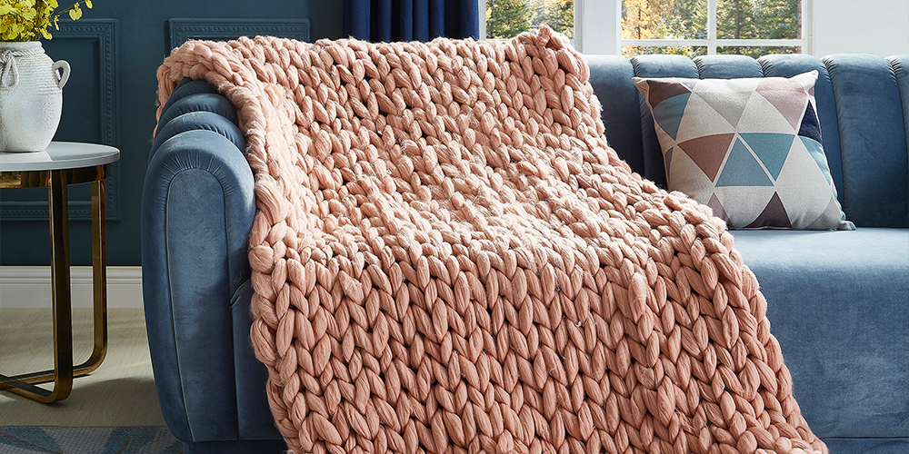 Cozy Tyme Manon Chunky Knit Throw (Blush/40"x60")