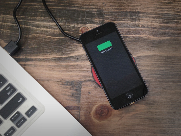 The WiQiQi i5 Charger: A Charging Helipad For Your iPhone 5