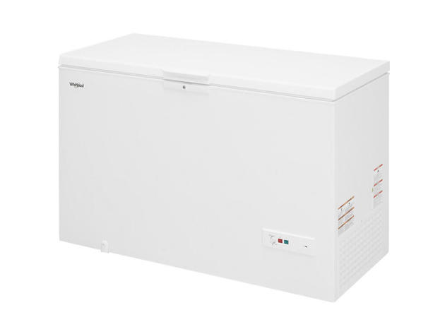 Whirlpool WZC5216LW 16 Cu. Ft. White Chest Freezer with Basket