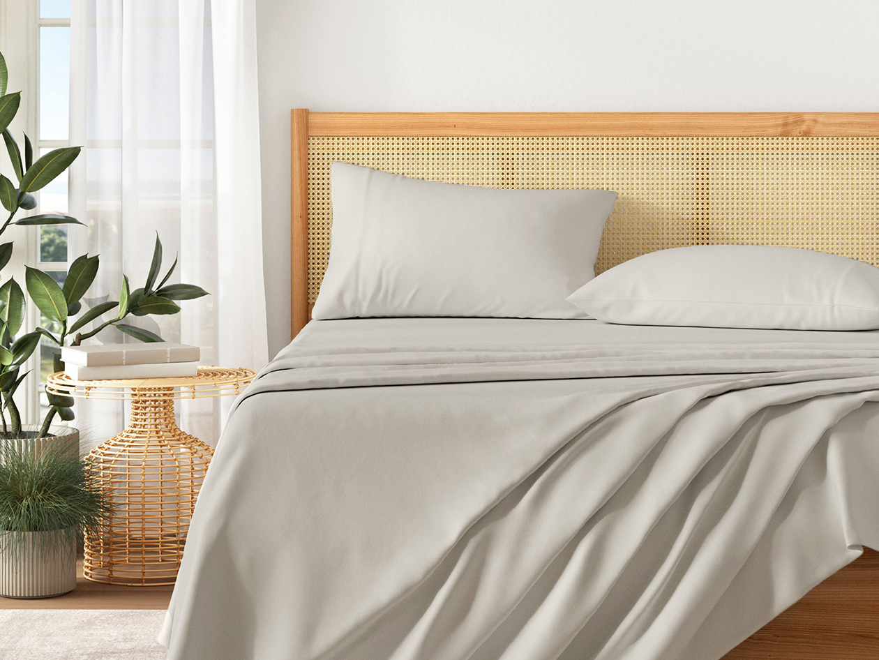 4-Piece Pre-Washed Microfiber Sheet Set (Grey/Full)