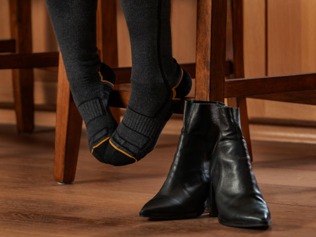 Quanta Vici Smart Heated Gloves & Socks