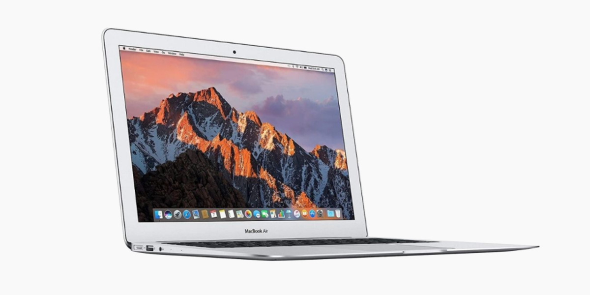  Apple MacBook Air 13.3″ Core i5, 1.4GHz 4GB RAM 128GB – Silver (Refurbished) + Accessories Bundle