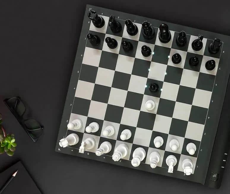 SUPERB CHESS BOARD on the Mac App Store