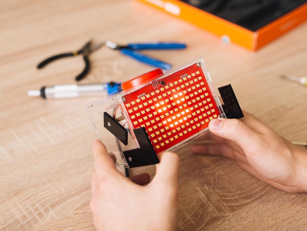 CircuitMess AI Bundle: Handheld Virtual Pet & Voice Assistant