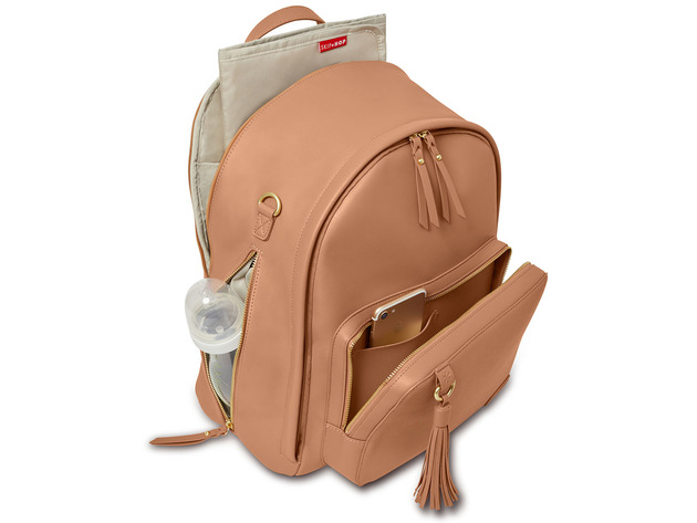 Skip Hop Greenwich Simply Chic Durable Vegan Leather Diaper Backpack, Offering Laidback Luxury for The Effortlessly Chic Mama, Caramel