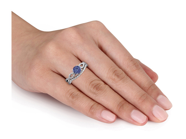 1.00 Carat (ctw) Tanzanite Engagement Ring & Wedding Band in 10K White Gold with Diamonds - 10