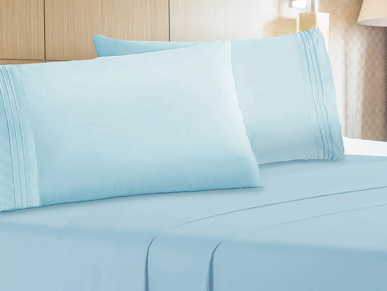 The Luxe 4-Piece Microfiber Bed Sheet Set (Blue/King)