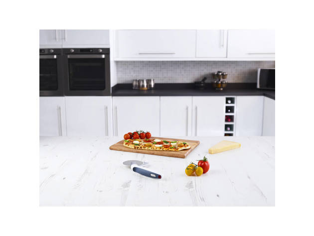 Zyliss E910029U Sharp Edge Pizza Cutter