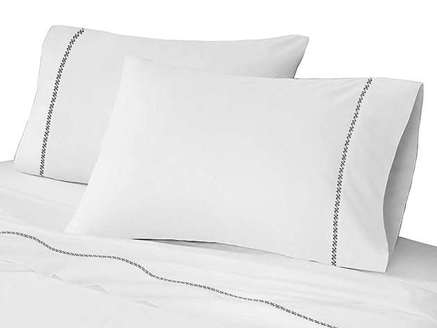 Royale Linens 4-Piece Brushed Microfiber Sheet Set (White/Queen