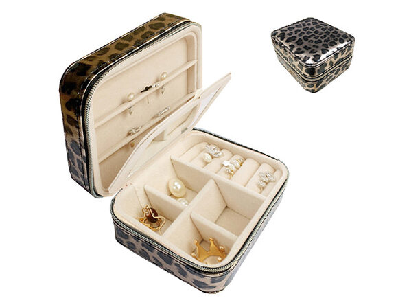 Cool Jewels Palm-Sized Compact Jewelry Box (Leopard) | Joyus