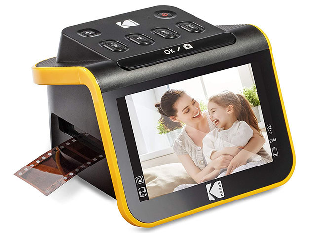 This Device Scans Your Old Films & Slides and Displays Them on Its Large, Clear LCD Display 