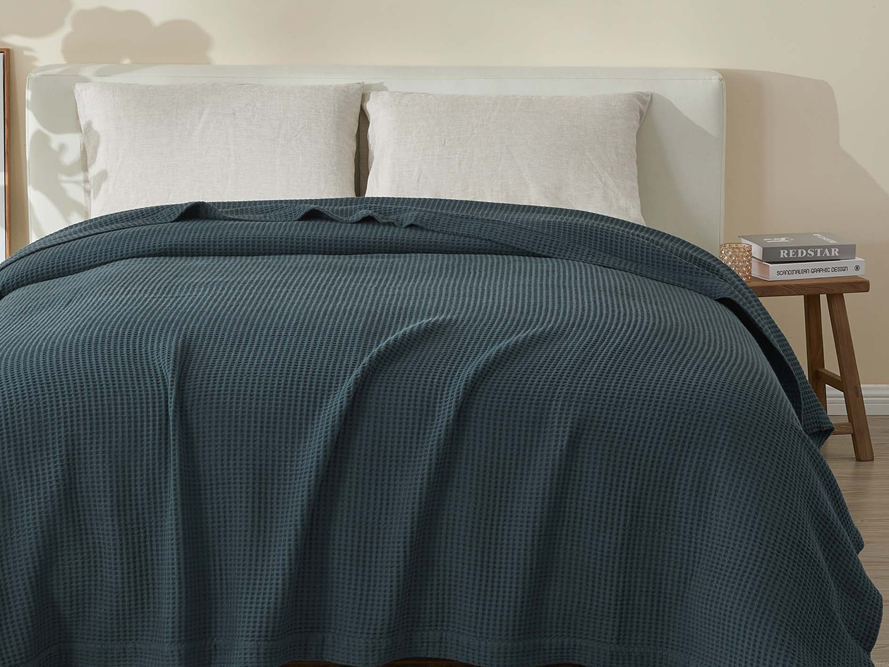 Vintage Cotton Waffle Blanket (King/Indigo)