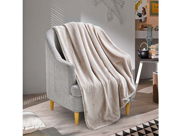 Classic Sherpa Throw Linen