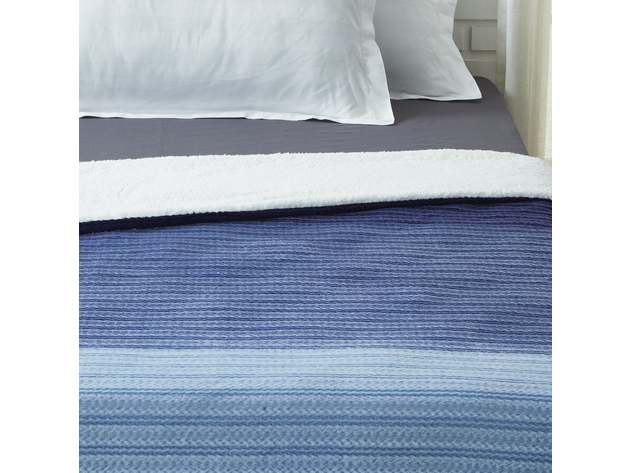 Ombre Flannel Reversible Jacquard Throw Navy