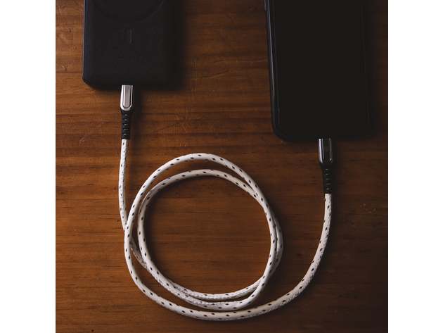 Firefly Glow-in-the-Dark Cable by Outdoor Tech