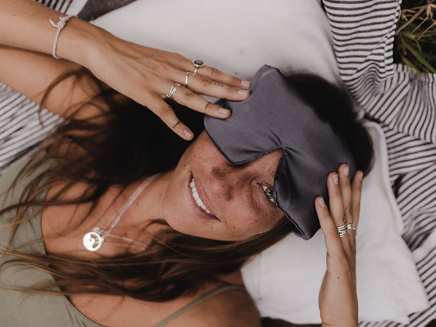 Deep Sleep Set: Cool Weighted Blanket & Amethyst Crystal Sleep Mask