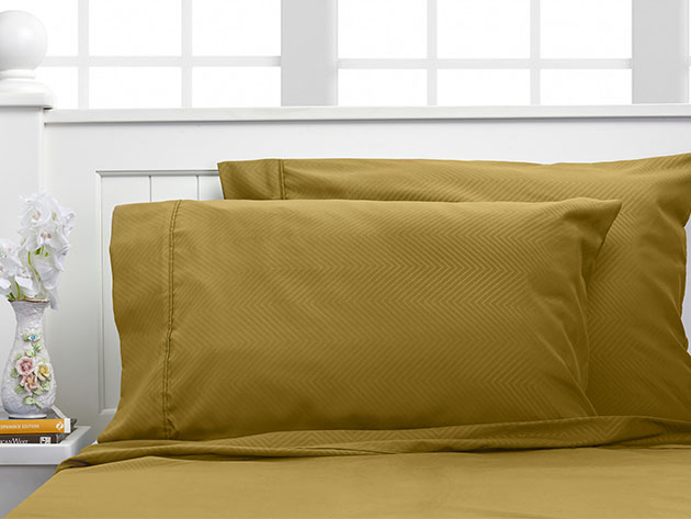 Bamboo 4-Piece Chevron Embossed Sheets (Gold/Full)