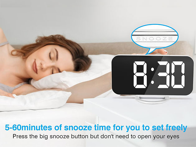 Mirrored Digital Alarm Clock With Dual USB Ports