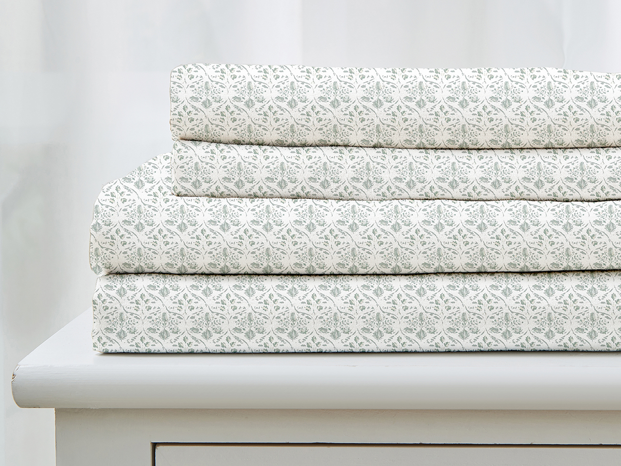 4-Piece Floral Print Microfiber Sheet Set (Green/King)