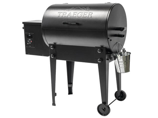 Traeger TFB30KLF Tailgater 20 Portable Wood Pellet Grill - Black