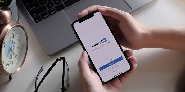 B2B Lead Generation + B2B Sales with LinkedIn, Cold Email (2021) - Product Image