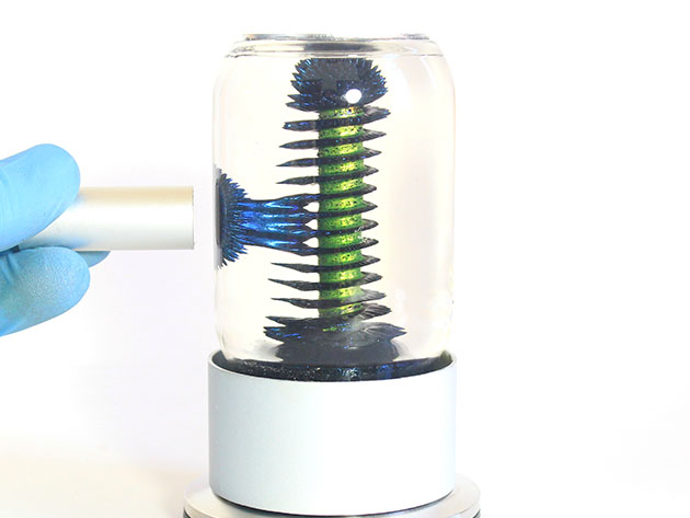 RIZE Spinning Ferrofluid Display (Blue with Green Post)