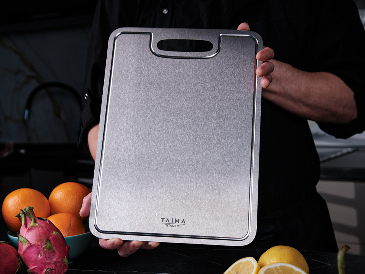 Taima Pure Titanium Cutting Board V2