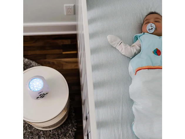 bbluv B0137 Kube Sound Activated Musical Nightlight with Projection