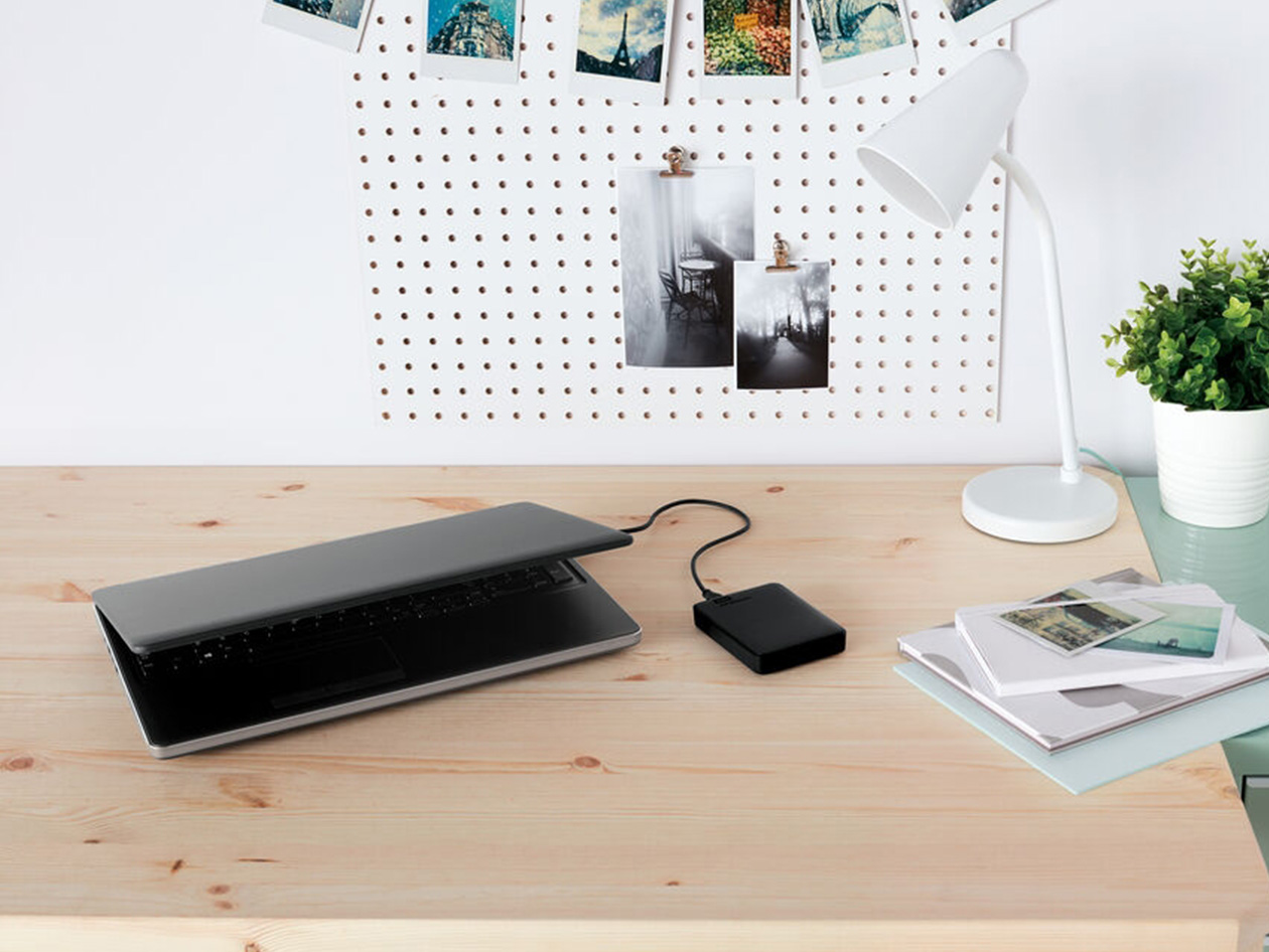 Western Digital Elements Portable USB 3.0 External Hard Drive