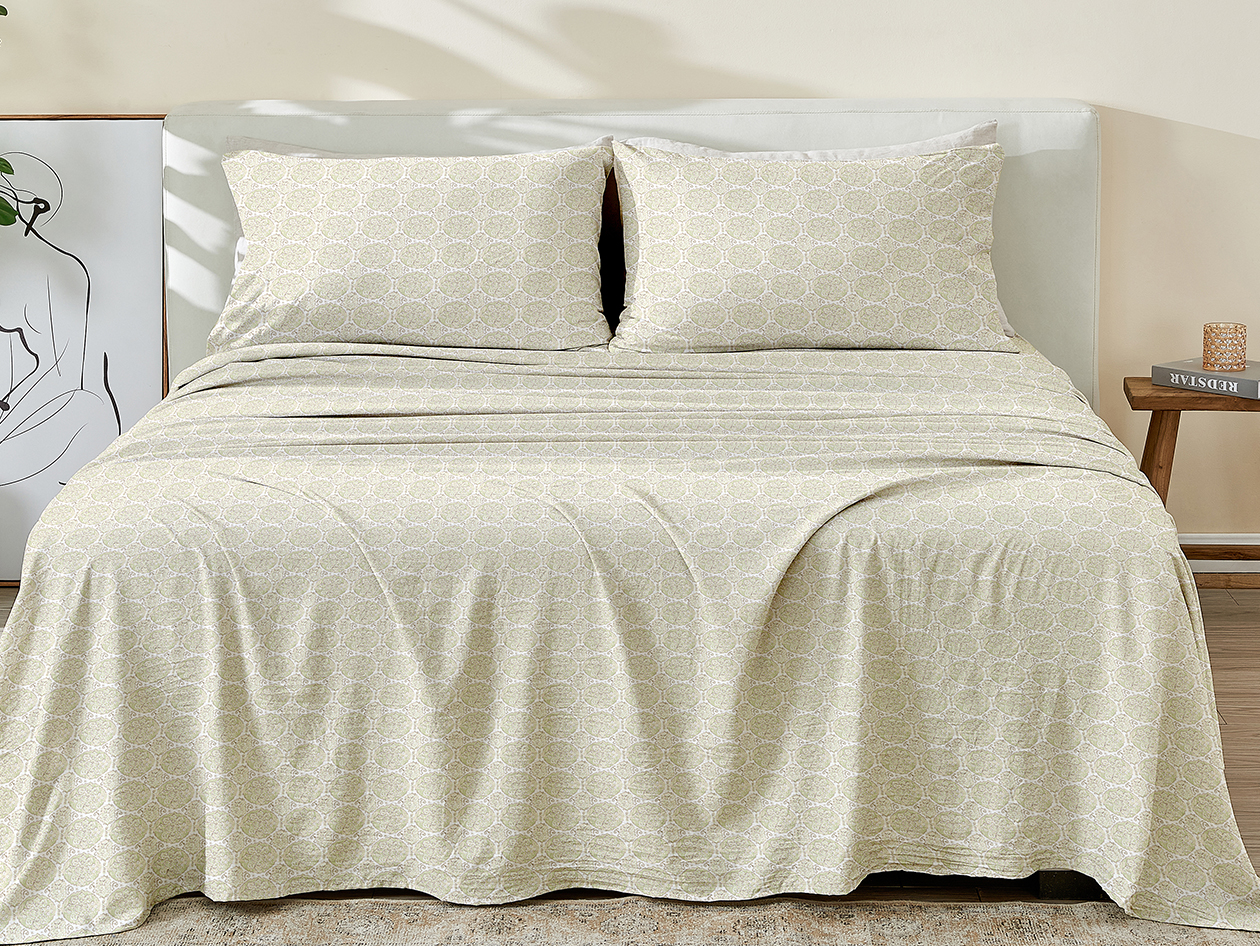 4-Piece Floral Print Microfiber Sheet Set (Grove Green/King)