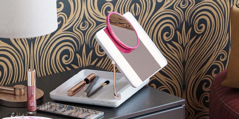 Spotlite HD Ultra Bright True Daylight 4-in-1 Rechargeable Makeup Mirror with 10X Magnification