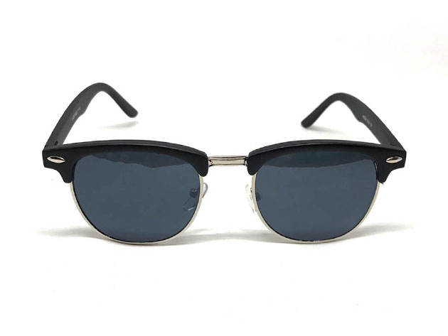 The Stan Round Sunglasses in Black | theChive University