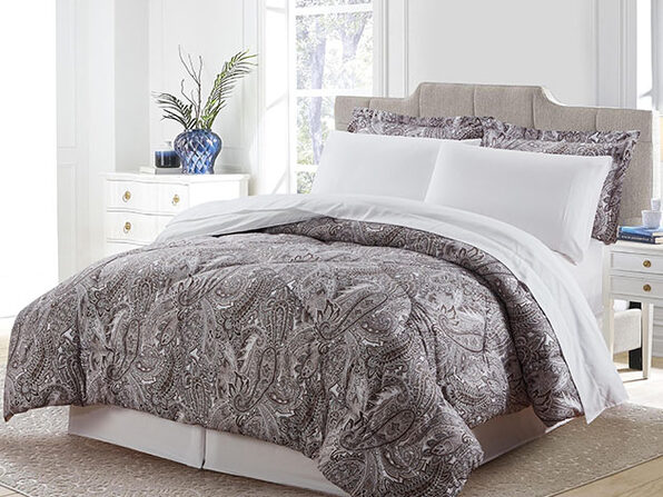 Bibb Home 8 Piece Down Alternative Comforter Set Stella King