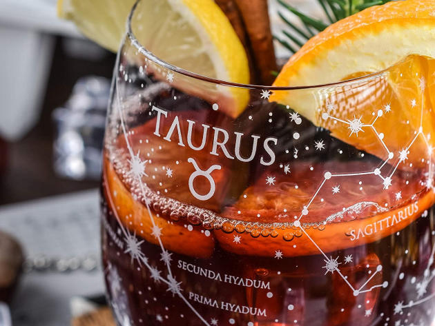 Astrology Wine Glasses (Taurus/Set of 2)