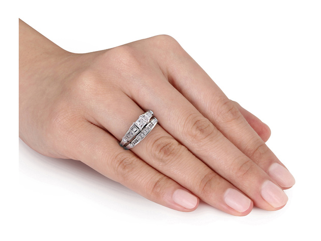 Princess Cut 1.0 Carat (ctw Color G-H Clarity I2_I3) Diamond Engagement Ring & Wedding Band  14K White Gold - 10