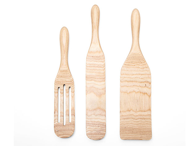 This Set of Uniquely-Designed Pakka Wood Spurtle & Spatula Lets You Stir, Flip, Scrape, and More