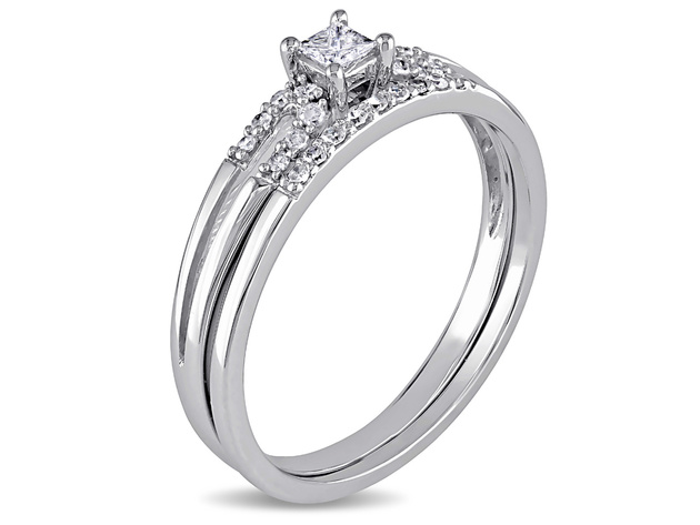 Princess Cut Diamond Engagement Ring & Wedding Band Set 1/5 Carat (ctw) in 10K White Gold - 10