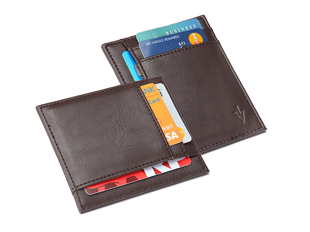 Defender RFID-Blocking Leather Card Holder (Brown)