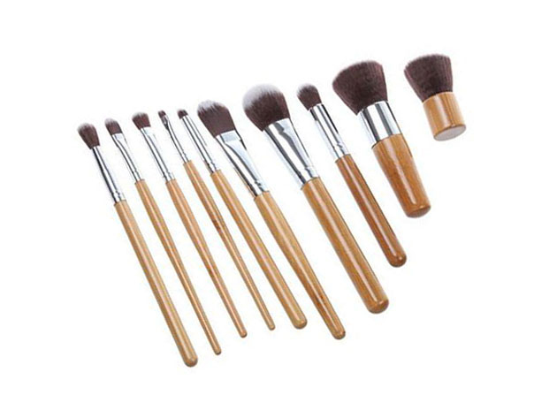 Lucky Beauty Bamboo Makeup Brushes: 10-Piece Set