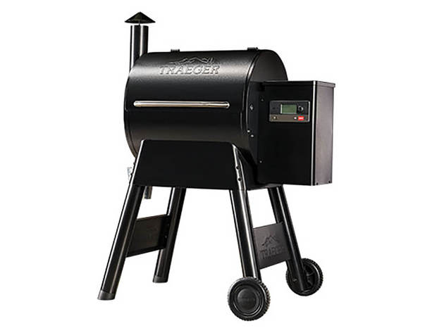 Traeger TFB57GLE Pro 575 Black Wood Pellete Grill