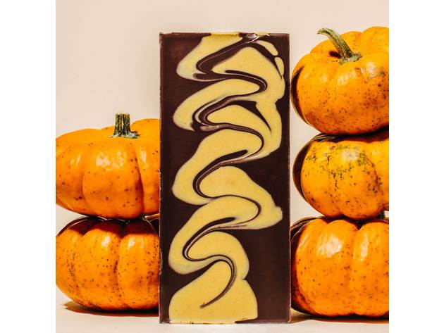 Pumpkin Swirl Chocolate Bar