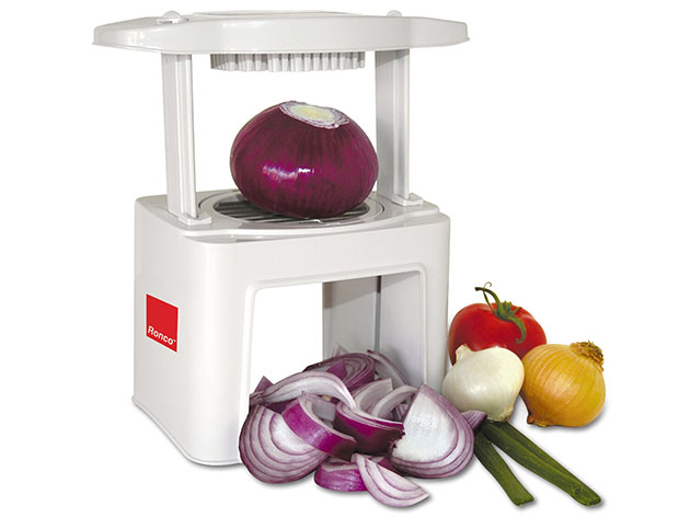 Say goodbye to hours of food prep! 👋 Using a food chopper means you may  never have to cut an onion by hand again! 😂 Plus, this one from…